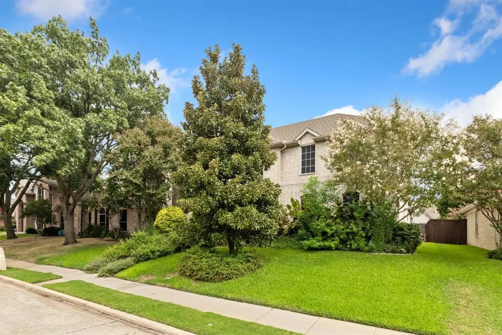 749 Yale Drive