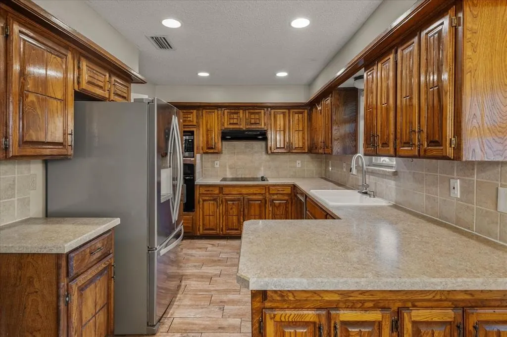1919 Baylor Drive