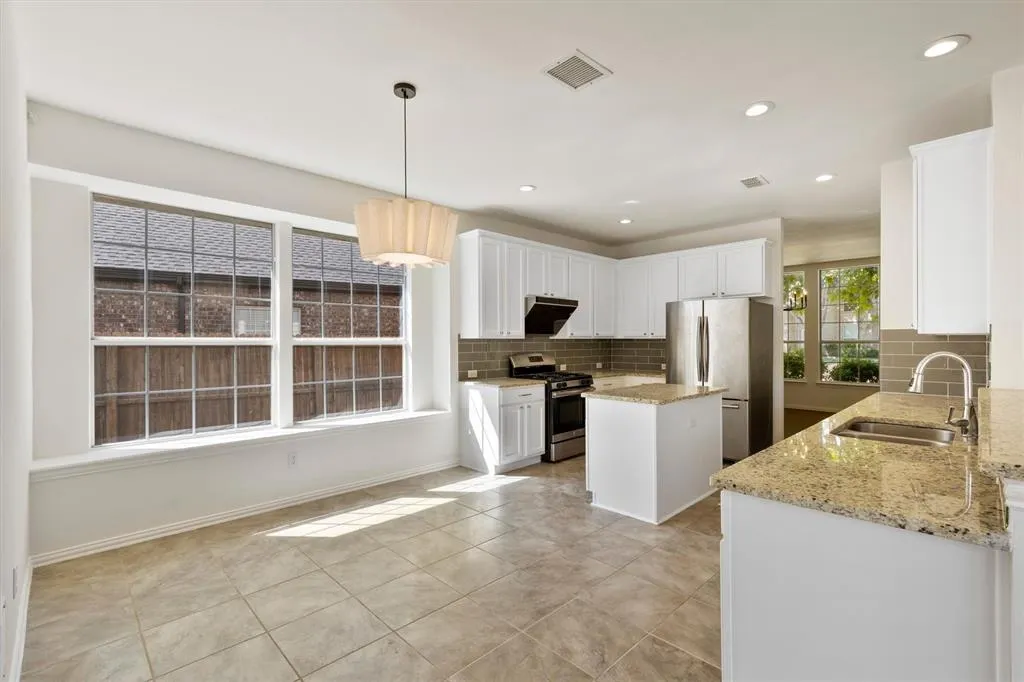 1422 Suzanne Drive