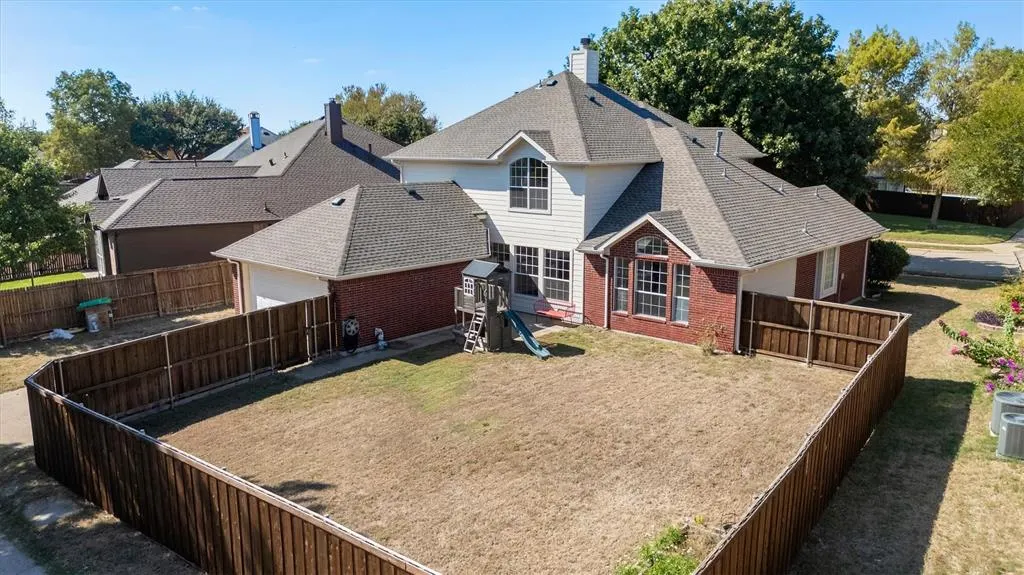 1422 Suzanne Drive
