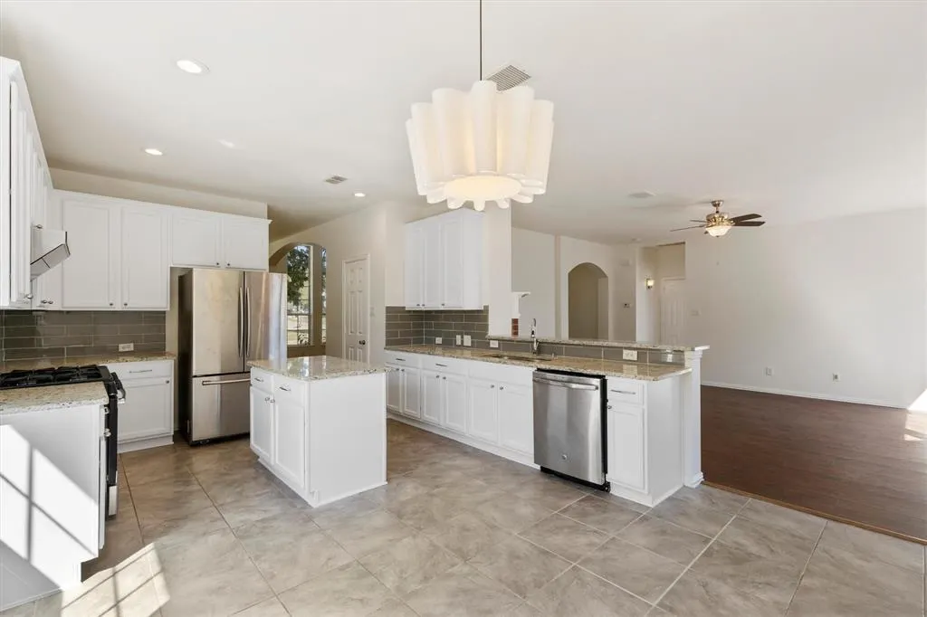 1422 Suzanne Drive