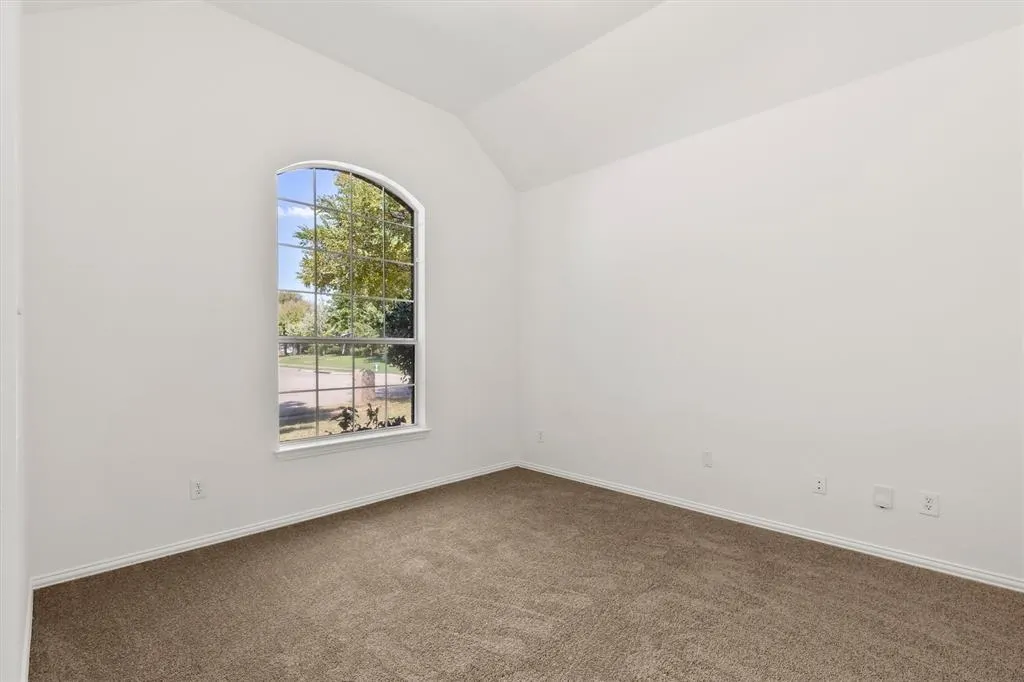 1422 Suzanne Drive