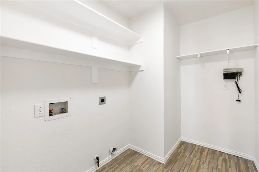 1422 Suzanne Drive