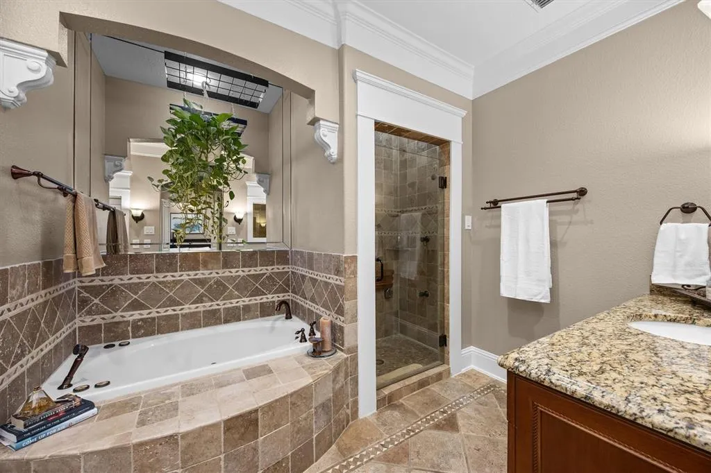 5304 Sutton Circle