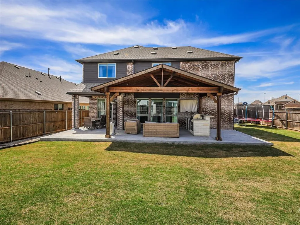 1216 Tree Shadow Lane