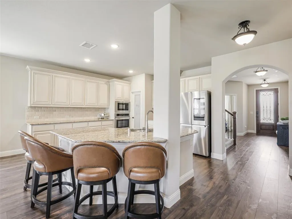 1216 Tree Shadow Lane