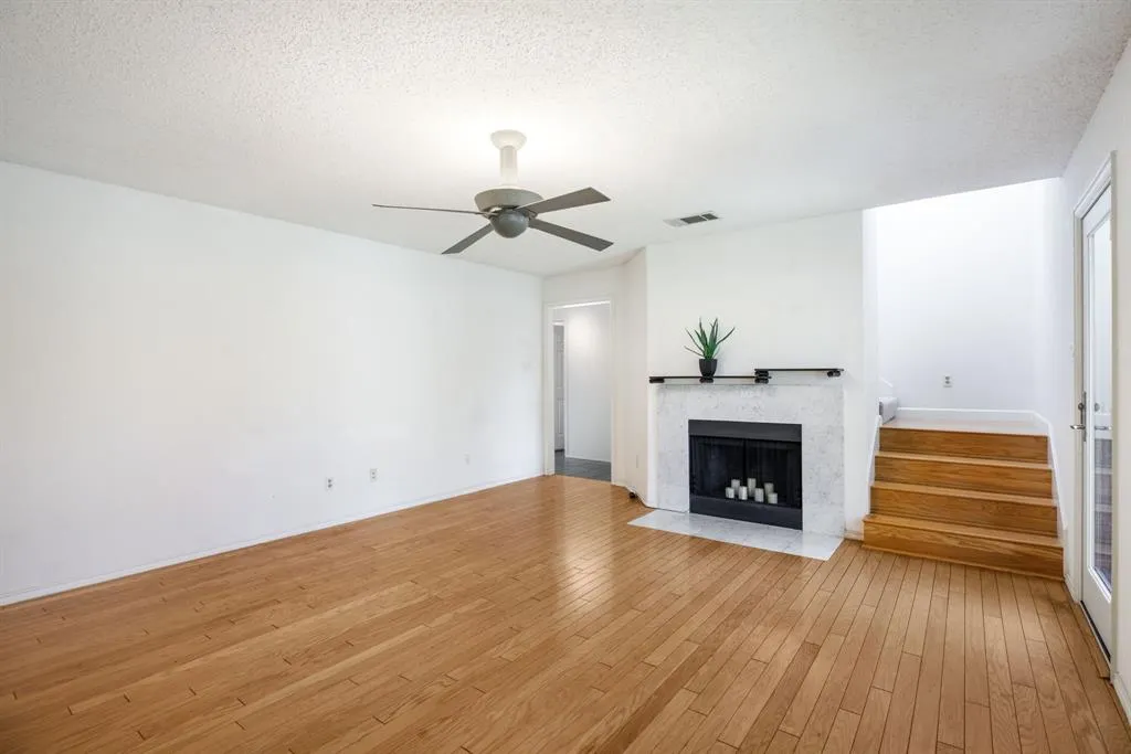 765 Eiffel Drive