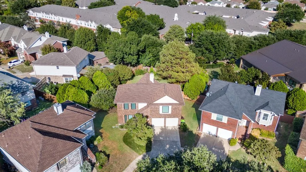 765 Eiffel Drive