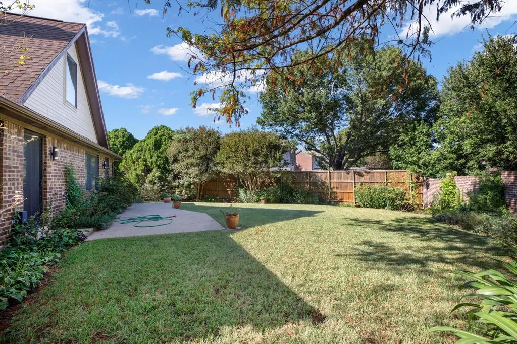 765 Eiffel Drive