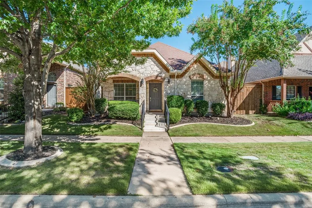 7936 Southmark Drive
