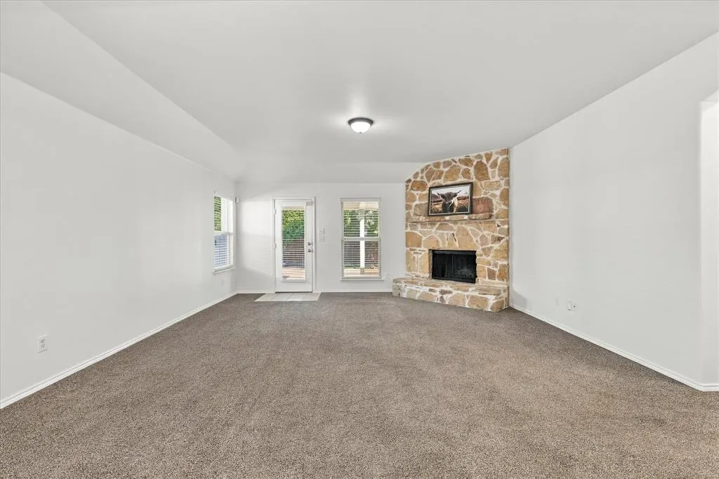 1301 Lasso Drive