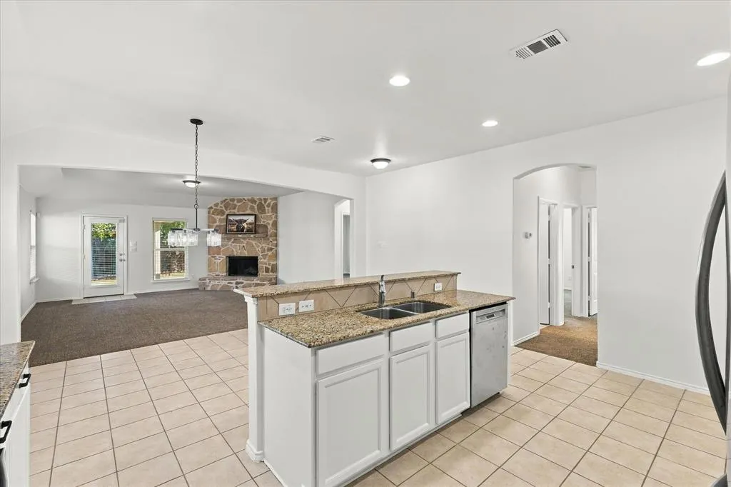 1301 Lasso Drive