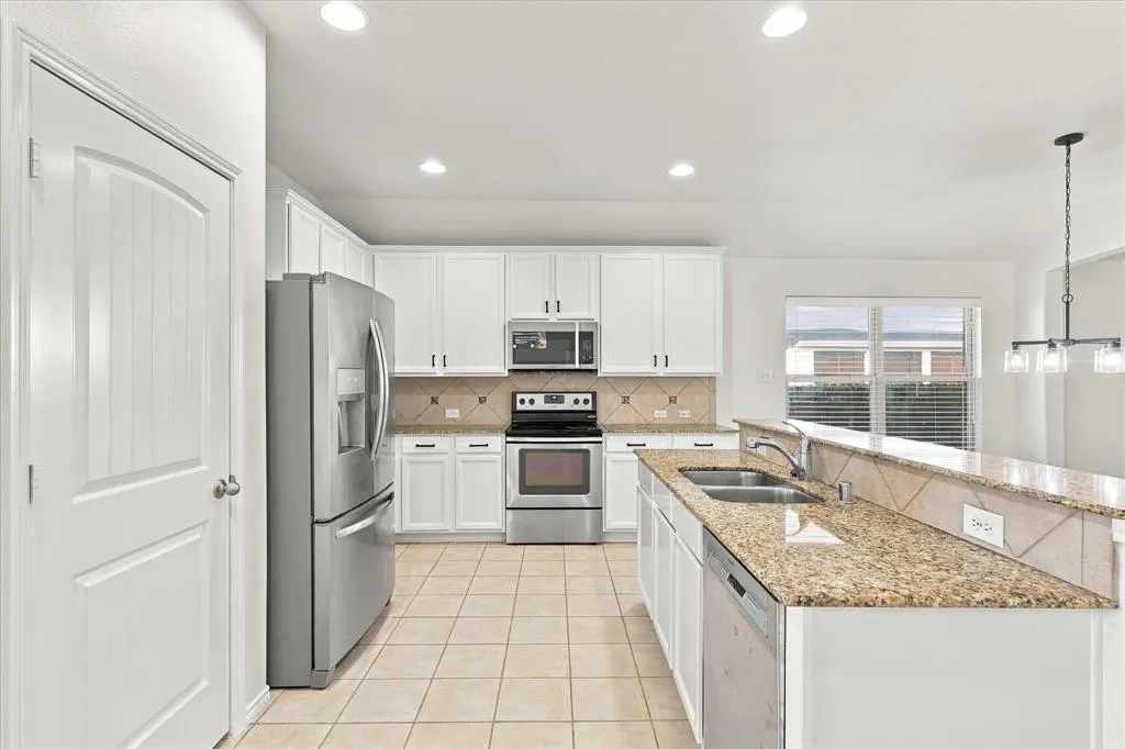 1301 Lasso Drive