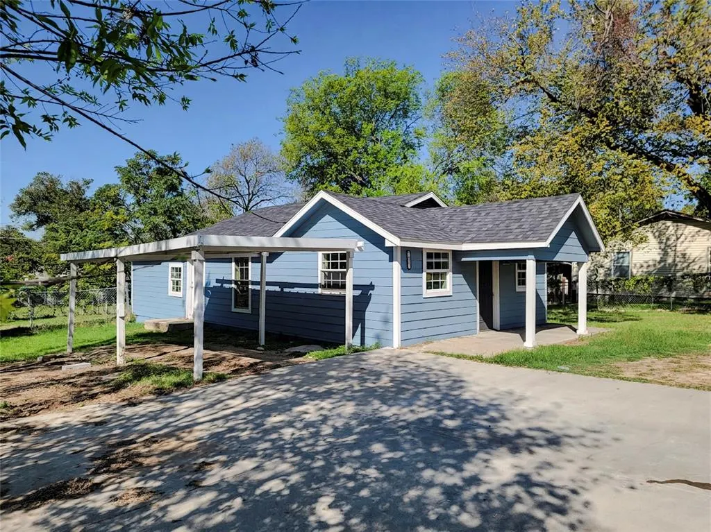 1415 Roberts Cut Off Road