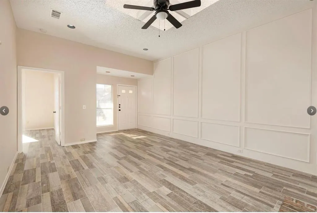 3600 Hilltop Lane