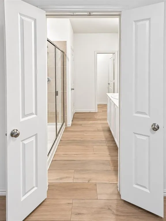 1605 River Crossing Drive