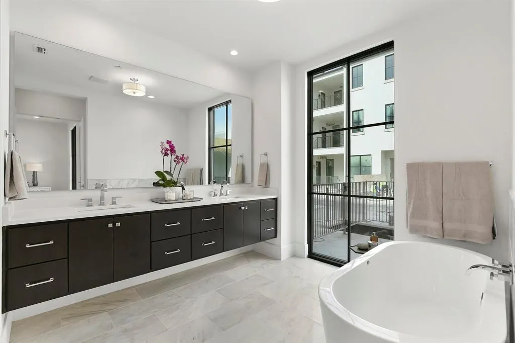 5270 Town And Country Boulevard #133