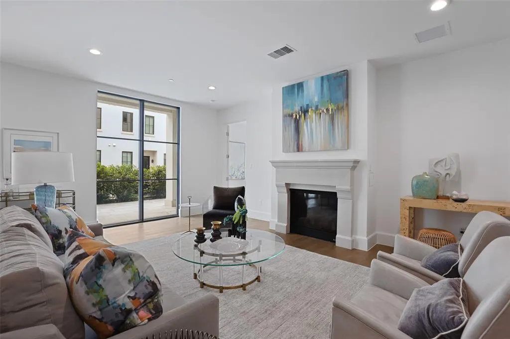5270 Town And Country Boulevard #133