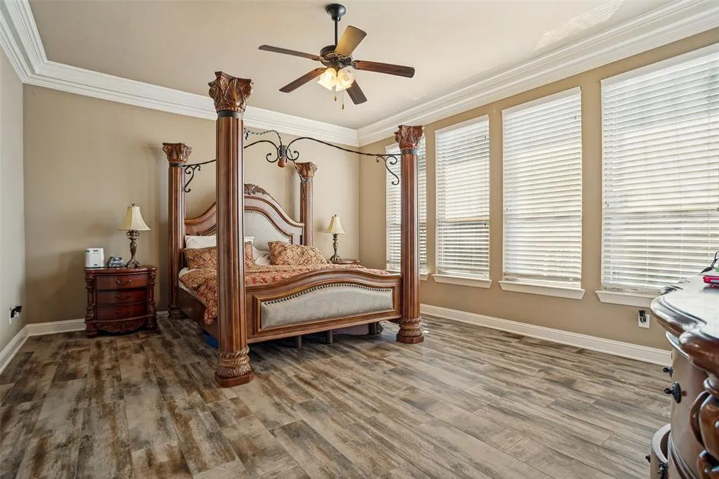 1250 Packsaddle Trail