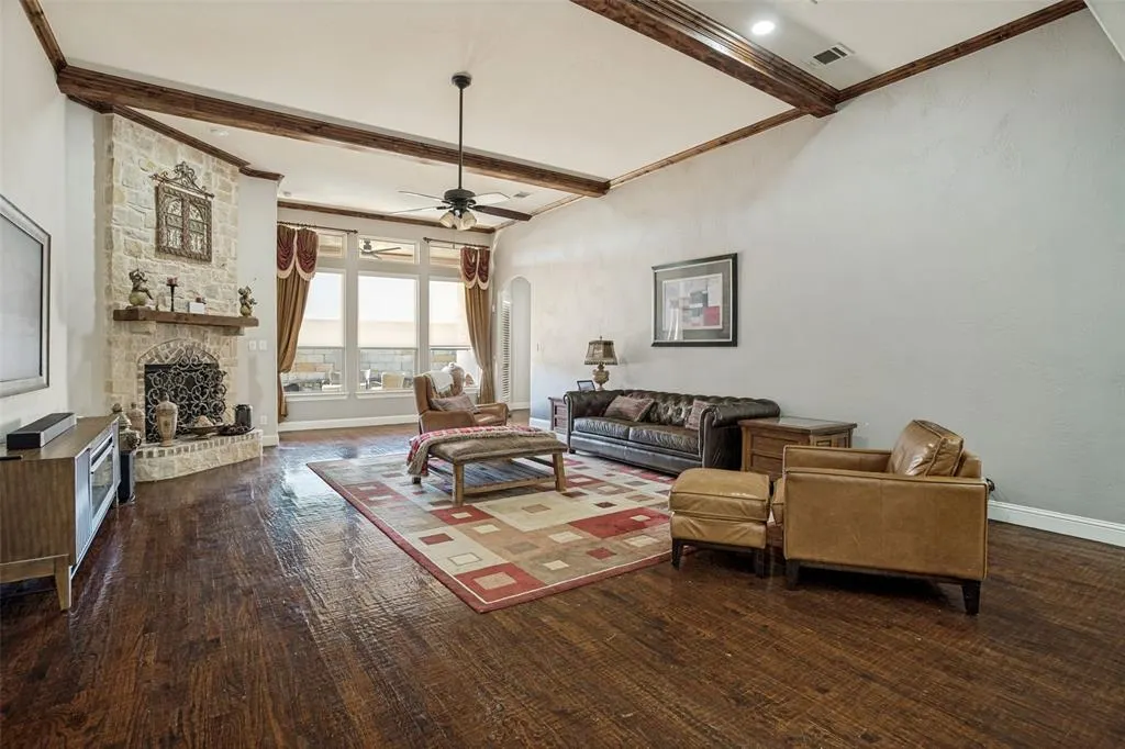 1250 Packsaddle Trail