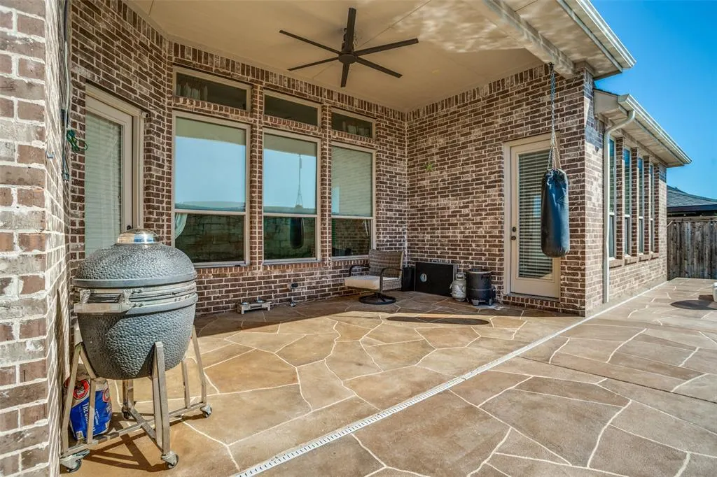 1250 Packsaddle Trail