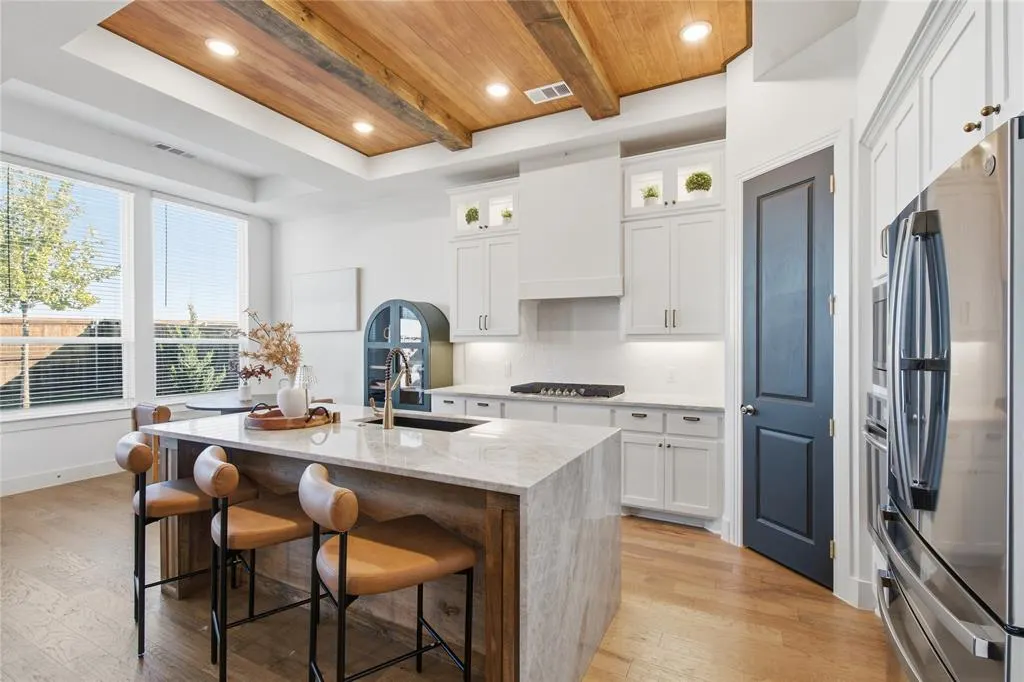 2721 Saltwood Court