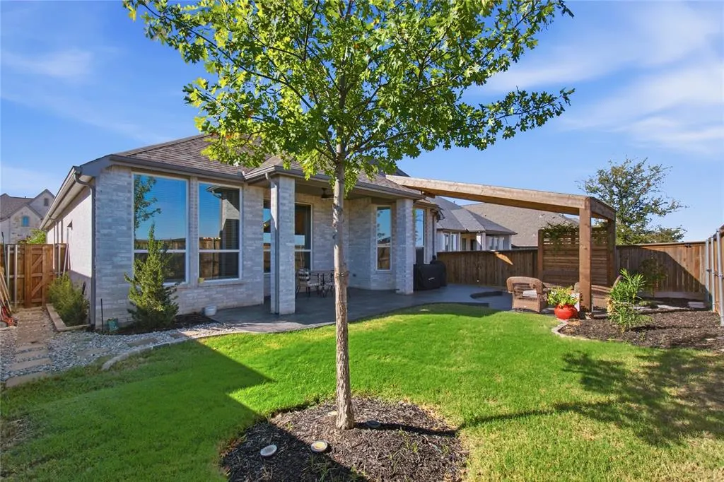 2721 Saltwood Court