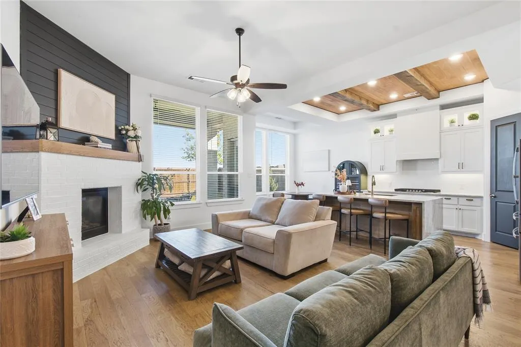 2721 Saltwood Court