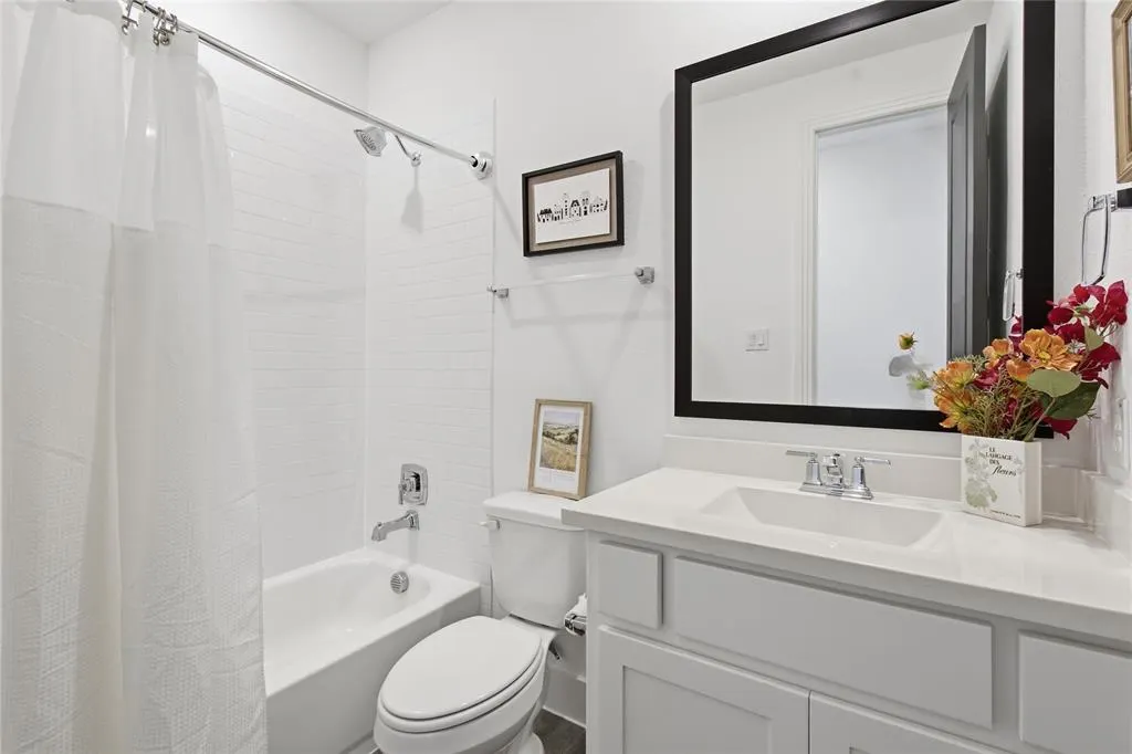 2721 Saltwood Court