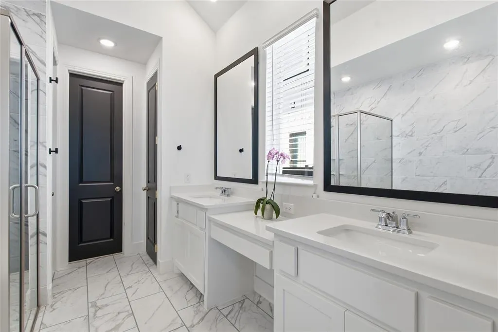 2721 Saltwood Court