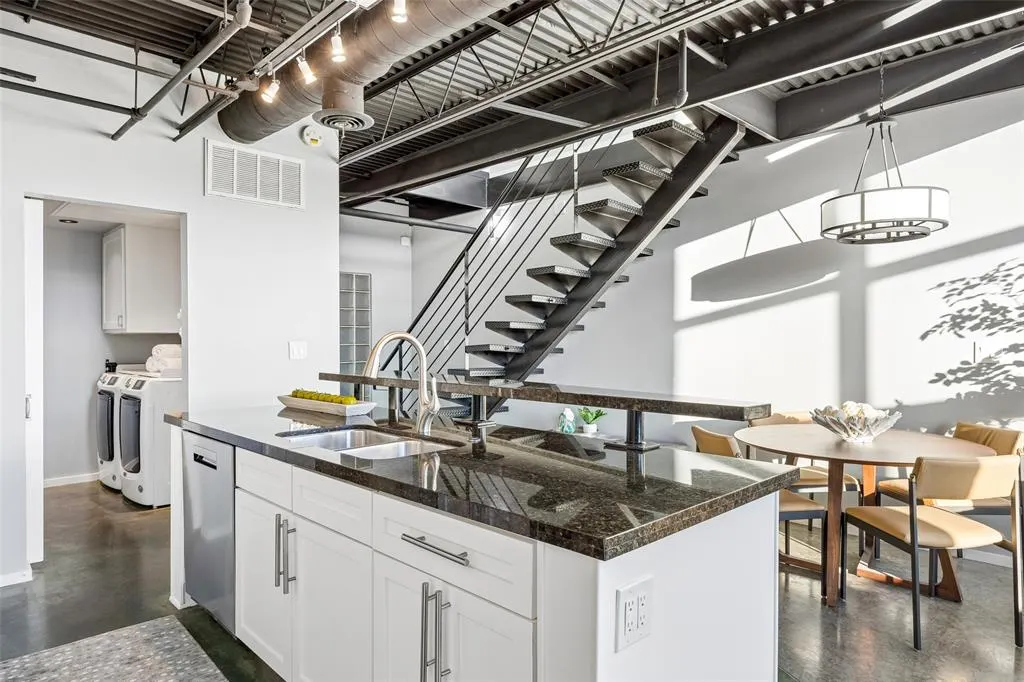 3110 Thomas Avenue #537