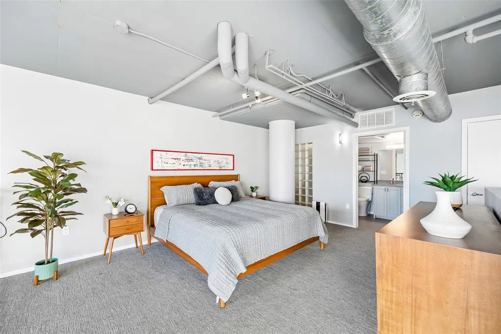 3110 Thomas Avenue #537