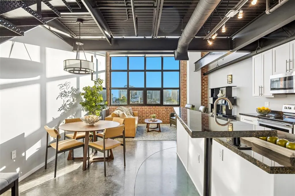 3110 Thomas Avenue #537