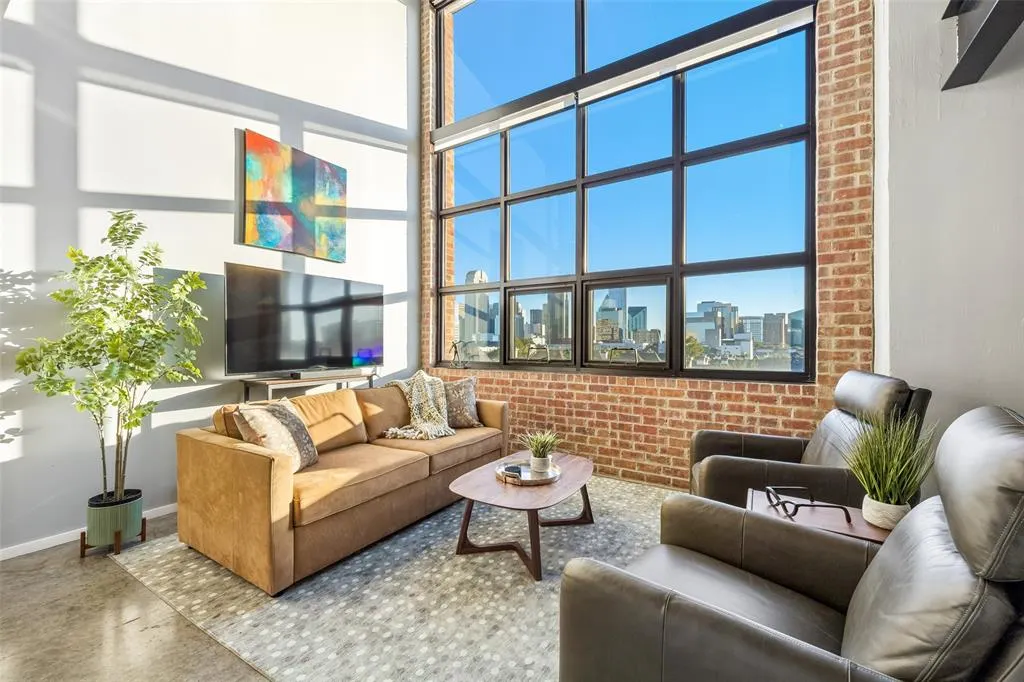 3110 Thomas Avenue #537