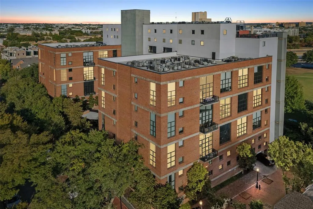 3110 Thomas Avenue #537