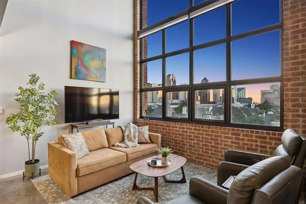 3110 Thomas Avenue #537