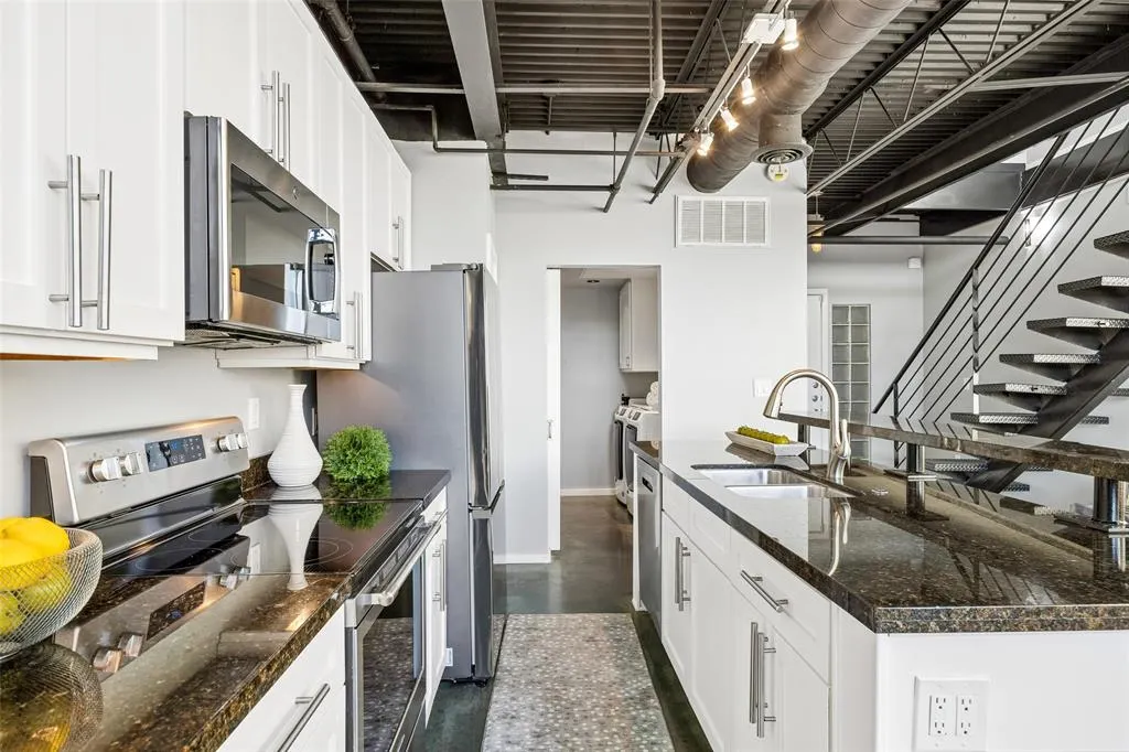 3110 Thomas Avenue #537