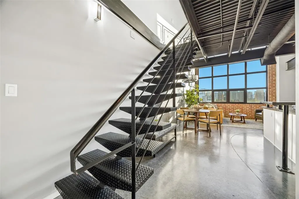 3110 Thomas Avenue #537