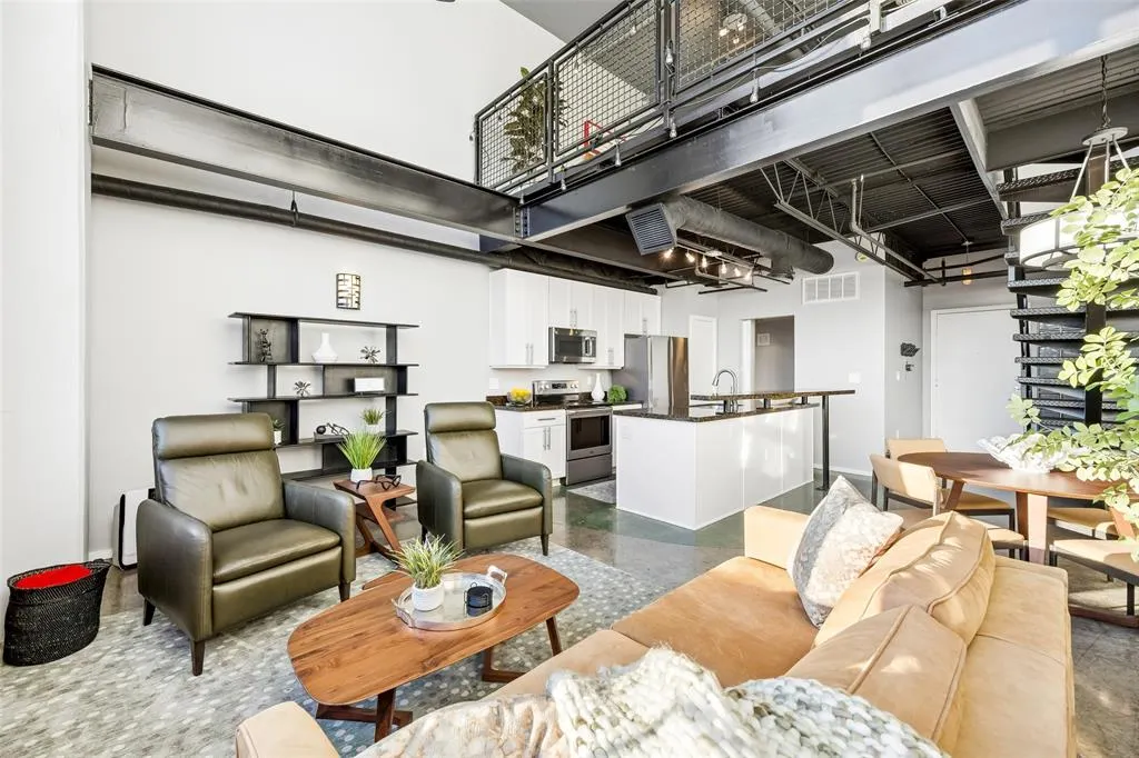 3110 Thomas Avenue #537
