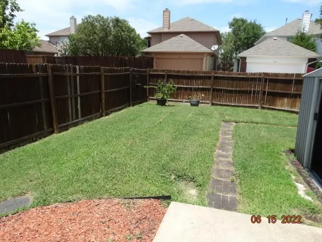 1611 Briarhollow Court