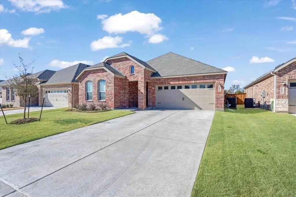 1413 Sandpebble Circle