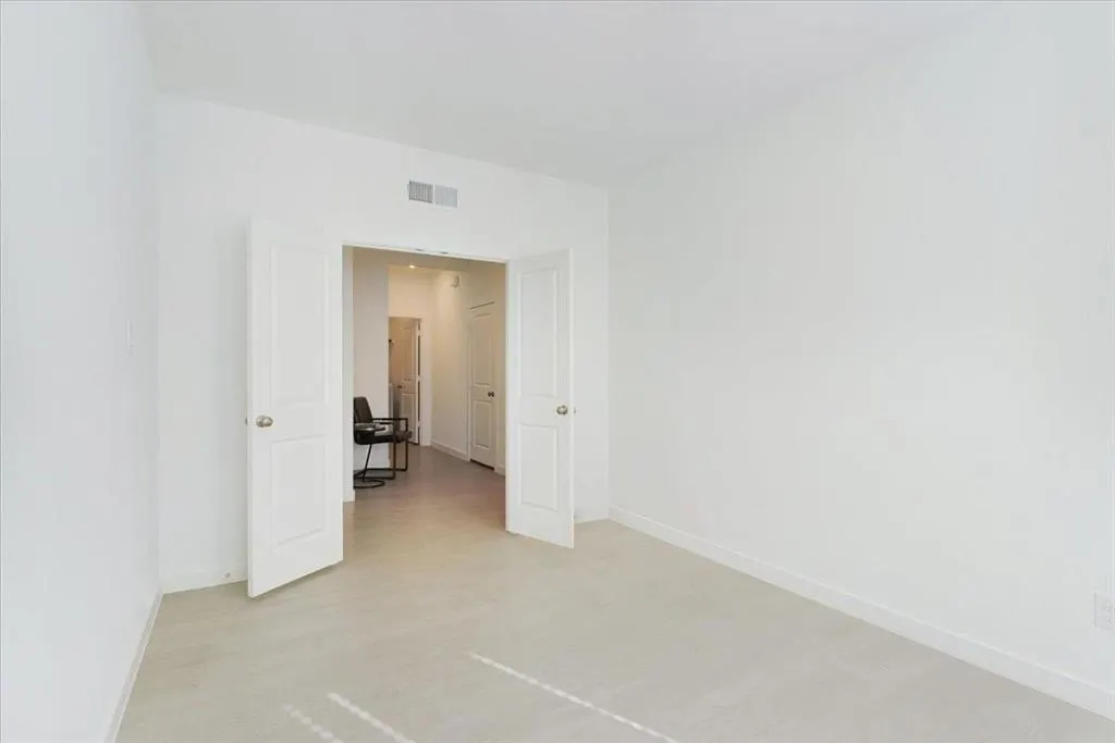 1413 Sandpebble Circle