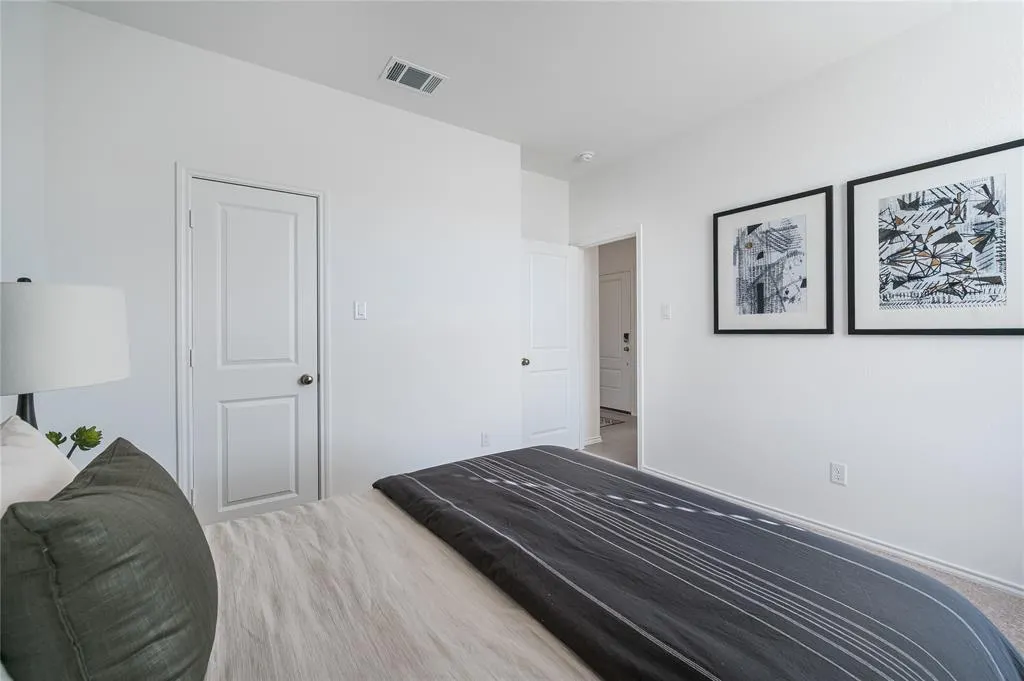 2207 Jockey Lane