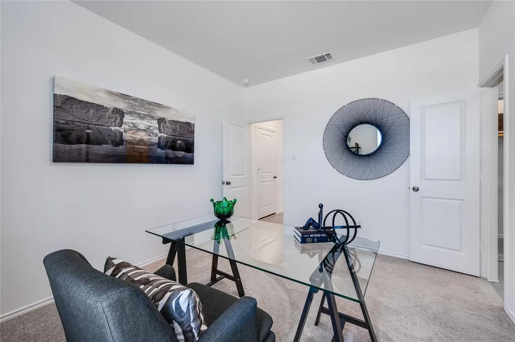 2207 Jockey Lane