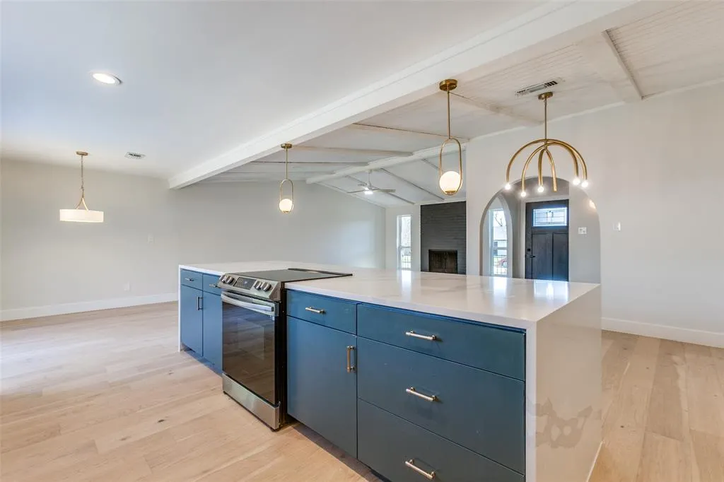416 Bedford Drive