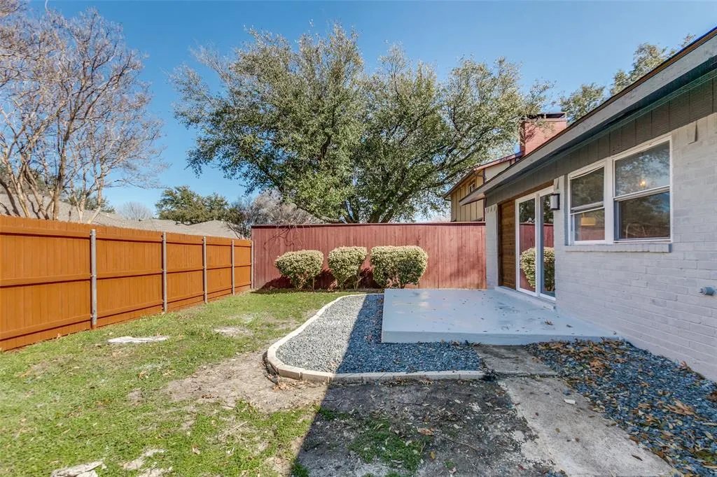 416 Bedford Drive