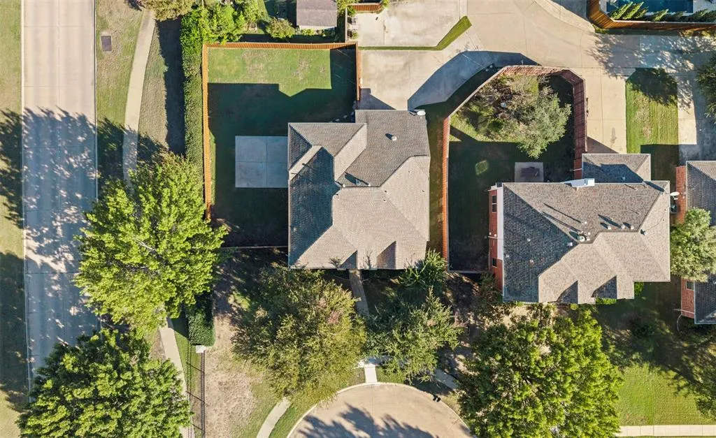5401 Wolcott Place