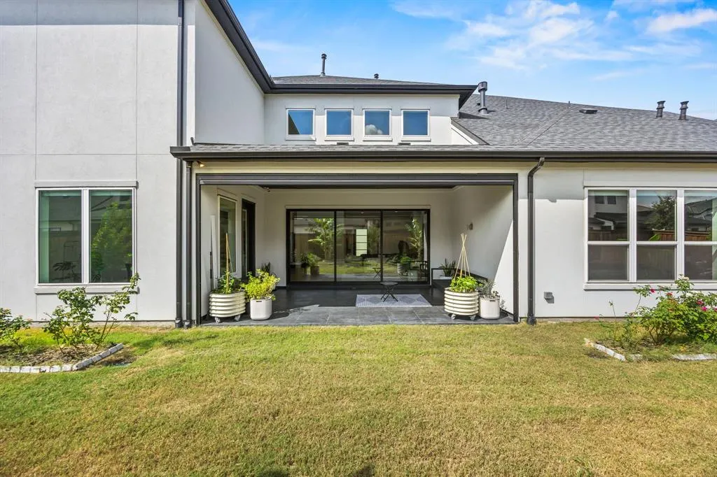 10472 Milkweed Court