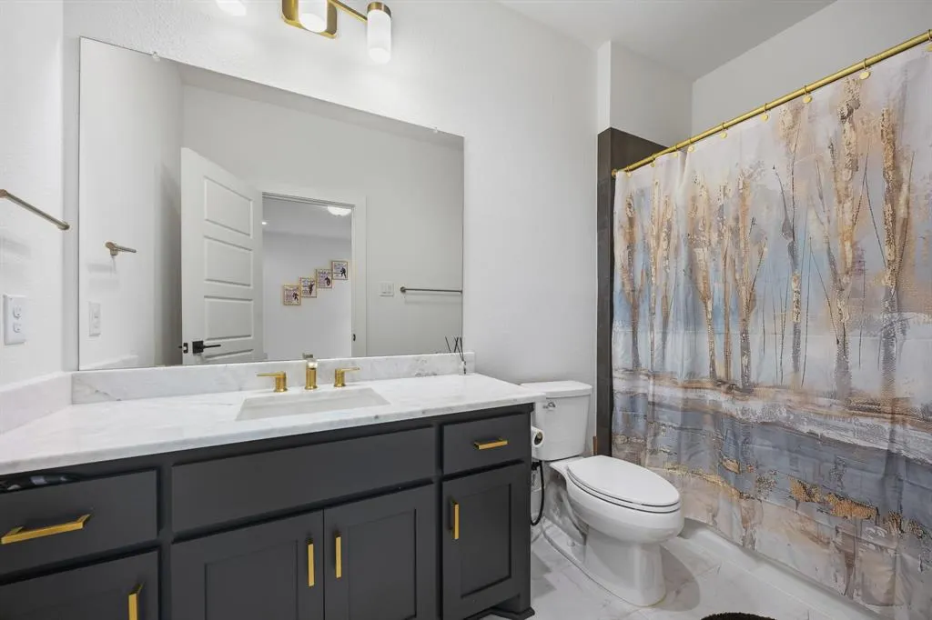 10472 Milkweed Court