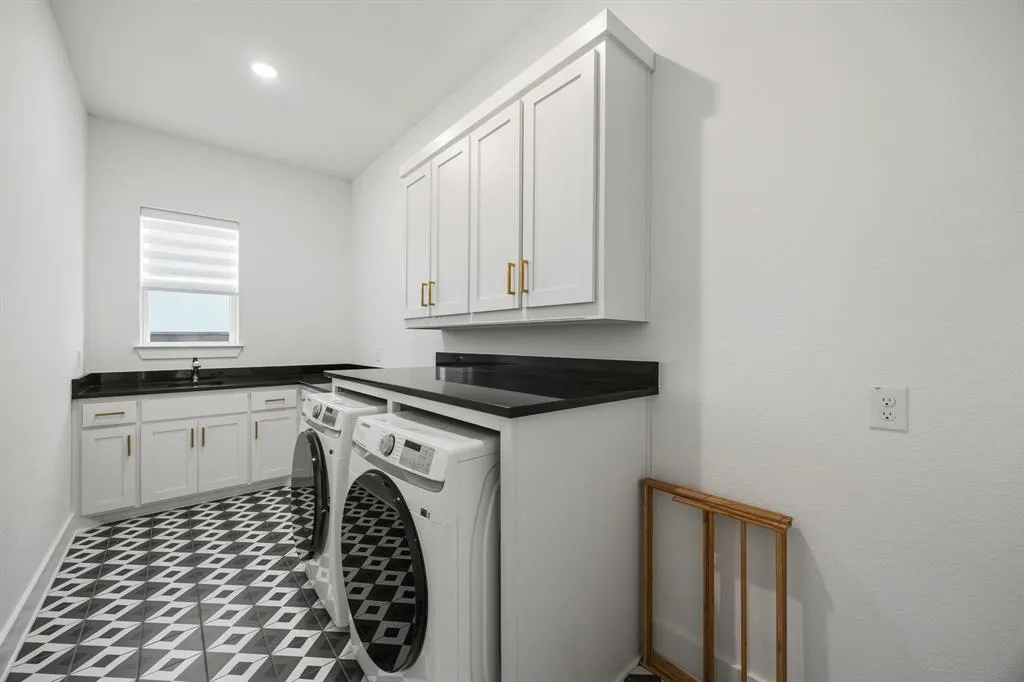 10472 Milkweed Court